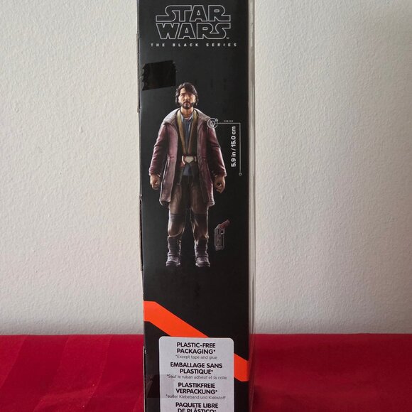 2022 STAR WARS, THE BLACK SERIES, CASSIAN ANDOR ACTION FIGURE, MINT IN THE BOX!! - Picture 4 of 5